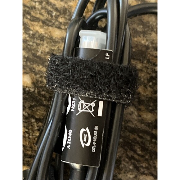 Logitech USB Webcam QuickCam V-UBU48 2MP Carl Zeiss 2.0/3.7 Autofocus - Picture 6 of 7